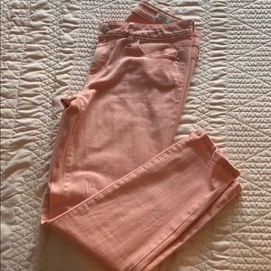 Jessica Simpson jean rose